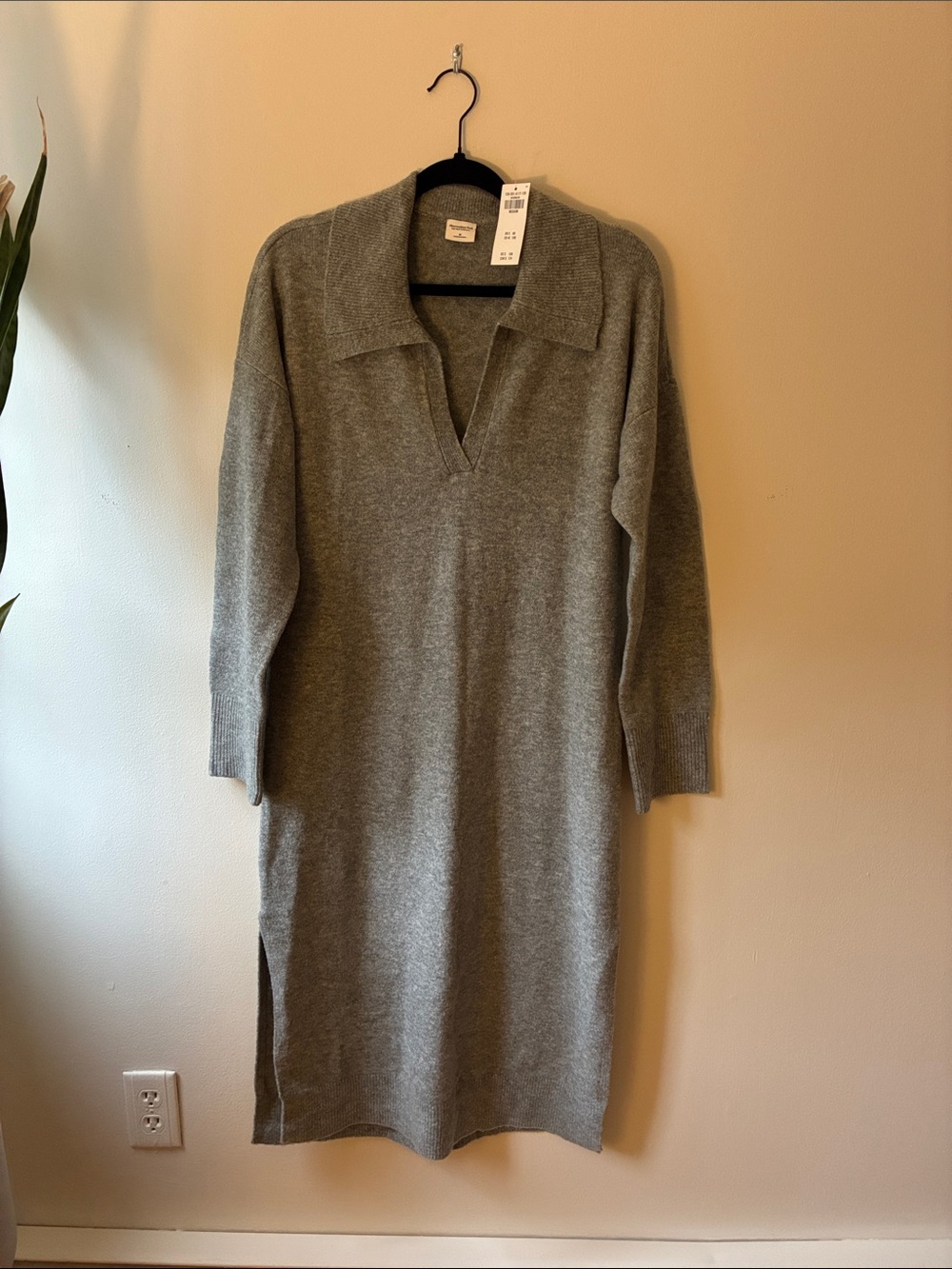 Abercrombie & Fitch Heather Gray Collared V-Neck Knit Midi Sweater Dress